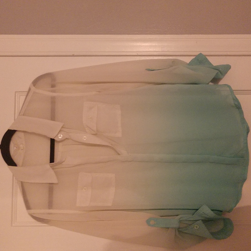 Mine ombre blouse size Large
